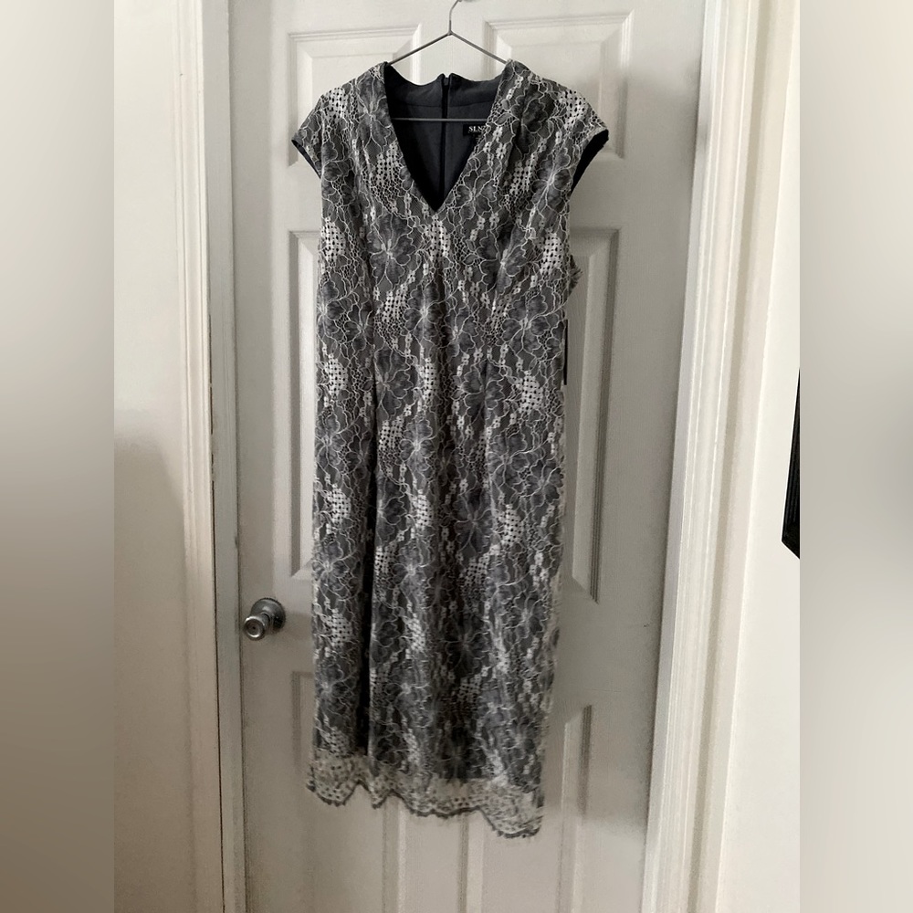 SLNY fashions New York dress size 12